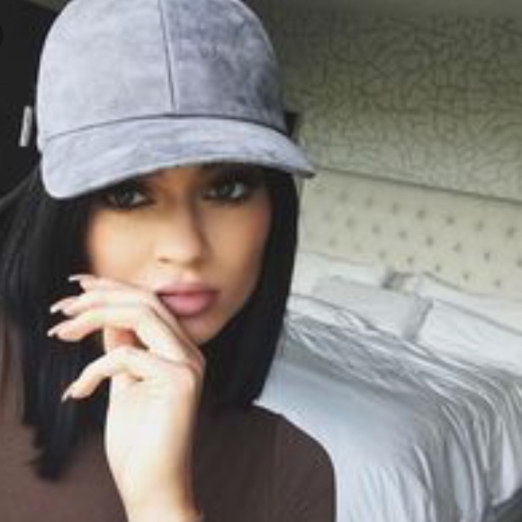 Grey suede hat
