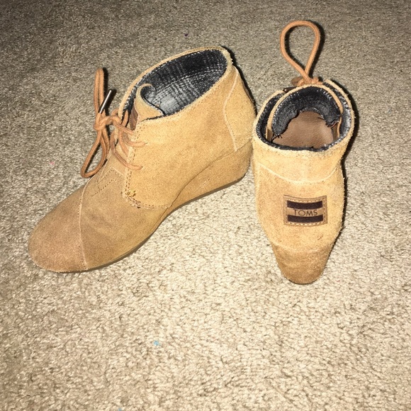 TOMS Shoes - Toms wedges