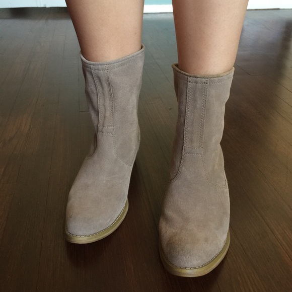 Tan Suede Leather Nine West Ankle Boots