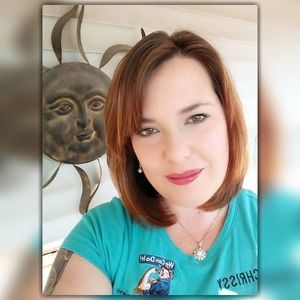 Meet your Posher, Christine