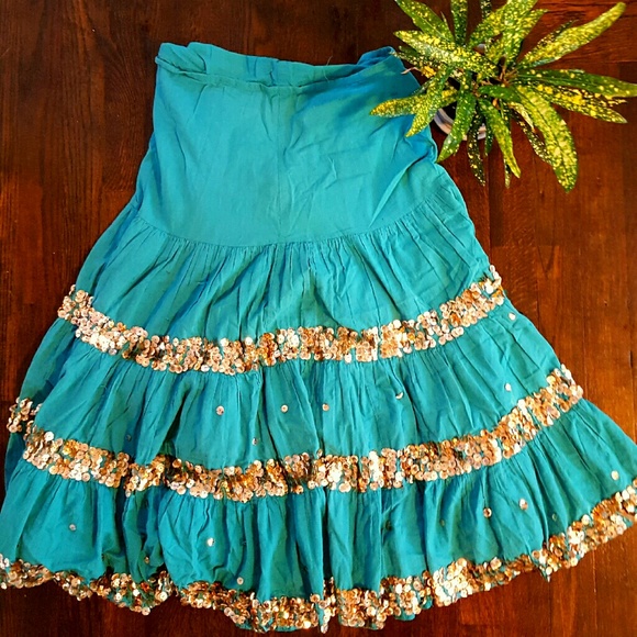 Bright and fun strapless dress