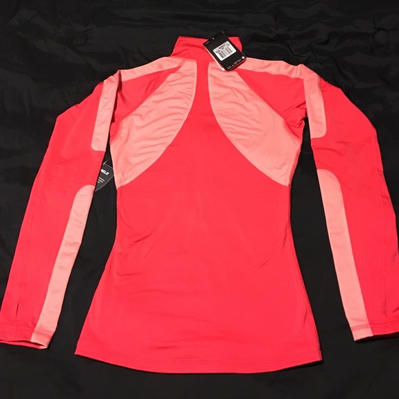 Woman's Nike Pro DRI-FIT Base Layer NWT - Picture 4 of 4