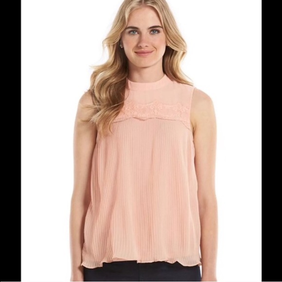 LC Lauren Conrad Pleated Babydoll top