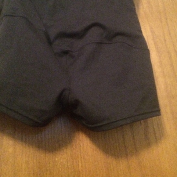 Black spanx - Picture 3 of 3