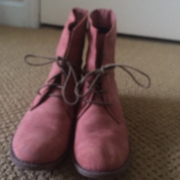 "Wanted" Pink Booties