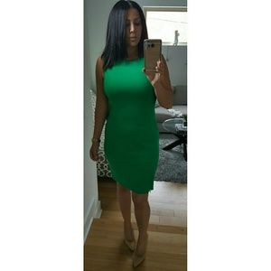 Zipper-hem Sheath dress