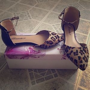 Cheetah print flats
