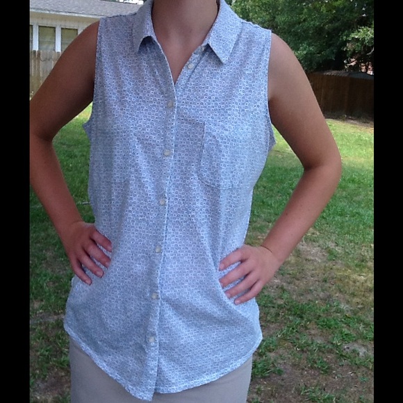 Sleeveless top