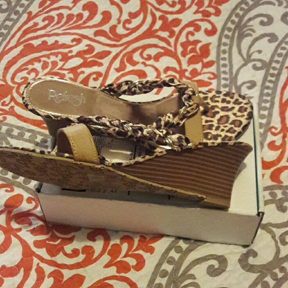 Sandals - Picture 2 of 2