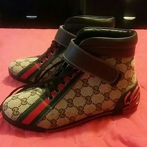 Gucci Sneakers