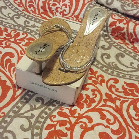 Sandals - Picture 2 of 2