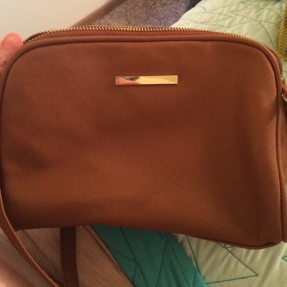 Brown Crossbody!