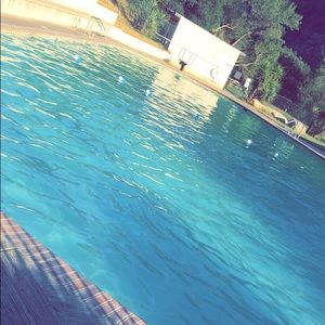 Meet your Posher, Clara