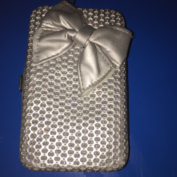 iPhone 4 or 4s wallet case