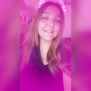 Meet your Posher, Violet