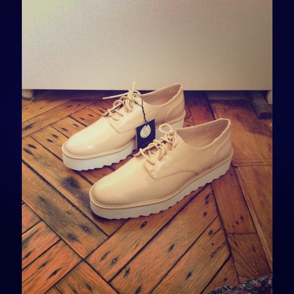 NWT Nude Zara Platform Oxfords