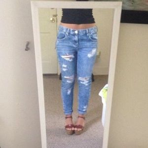 Bullhead ripped boyfriend jeans