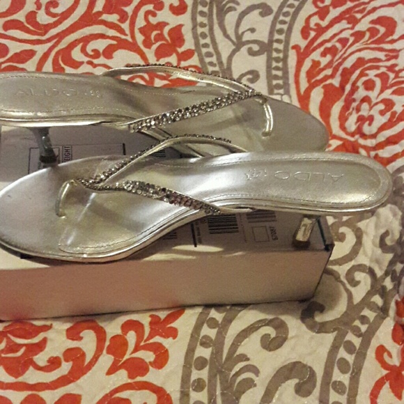 Sandals - Picture 2 of 2