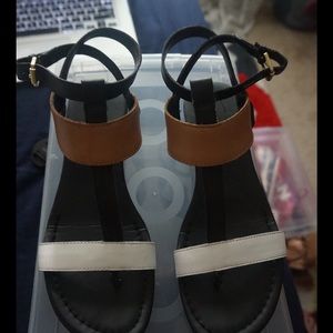 Multicolored sandals