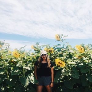 Meet your Posher, Marissa