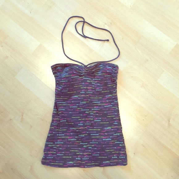 Top that ties around the neck - Picture 1 of 3