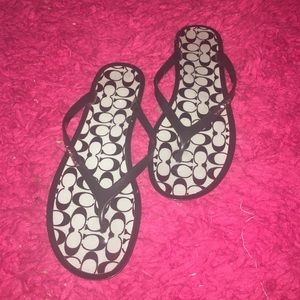 Coach flip flops 👡💋