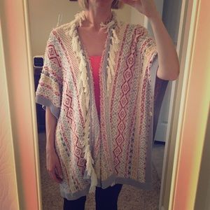 Cabi Spring 2016 poncho