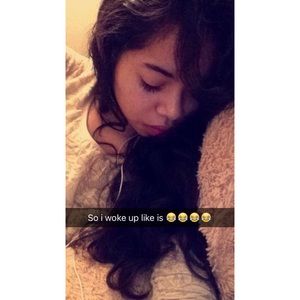 Meet your Posher, Yajaira