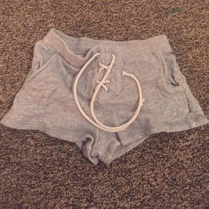 really cute comfy shorts! really cute comfy shorts!
