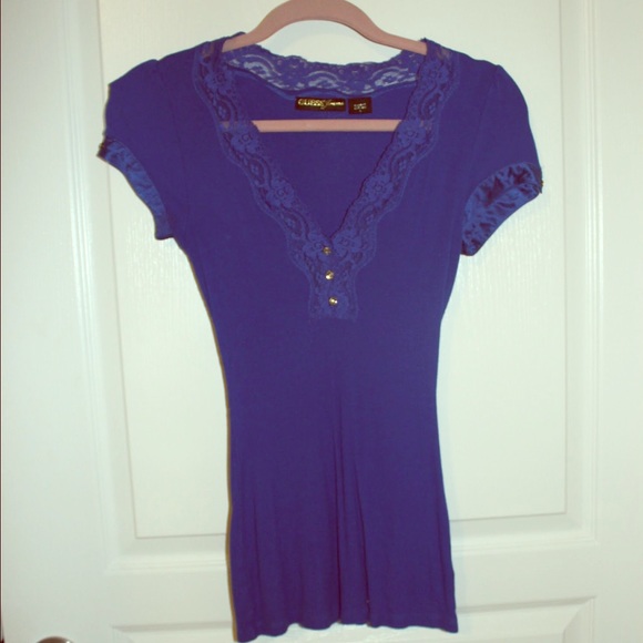 Guess, blue top