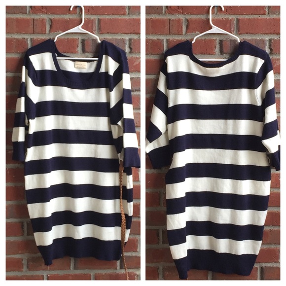 Navy and White Stripe Sweater Dress Size 3X