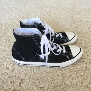 NWT! Brand new converse high tops