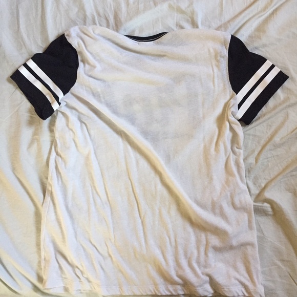 SOLDpink vs white & black top - Picture 3 of 4