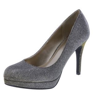 Women's Luster Platform Pump Size 5