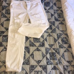 Ripped white boyfriend jeans