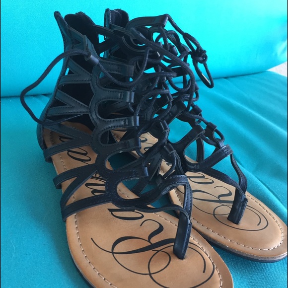 Size 7 Rampage Sandals