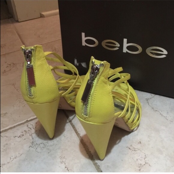 BEBE STRAPPY LEATHER SANDALS HEELS YELLOW - Picture 2 of 4