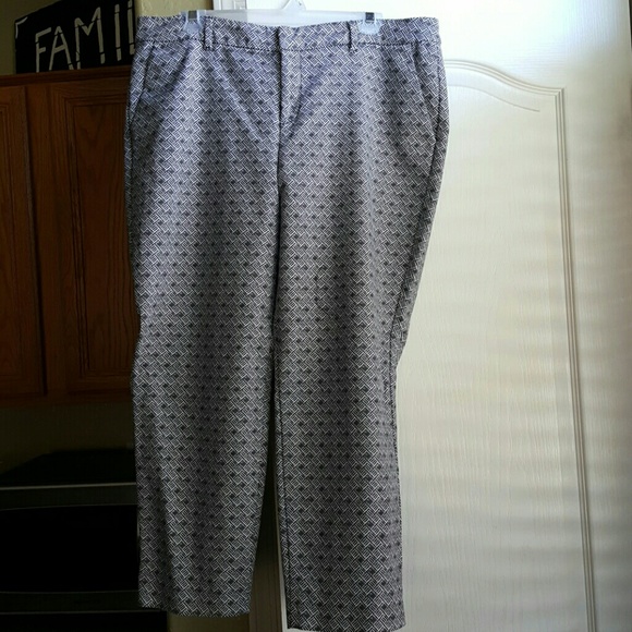 Old Navy ankle pants.