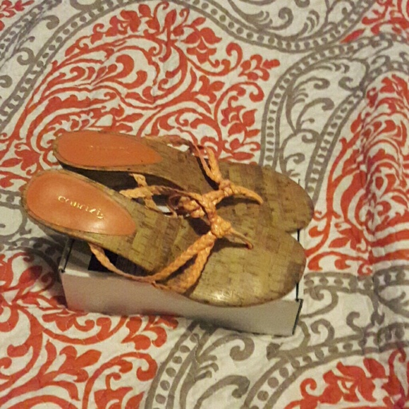 Sandals - Picture 2 of 2