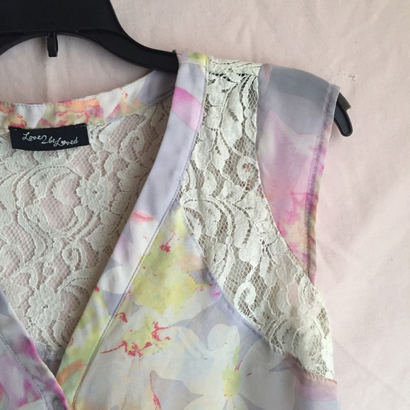 Blouse - Picture 3 of 4