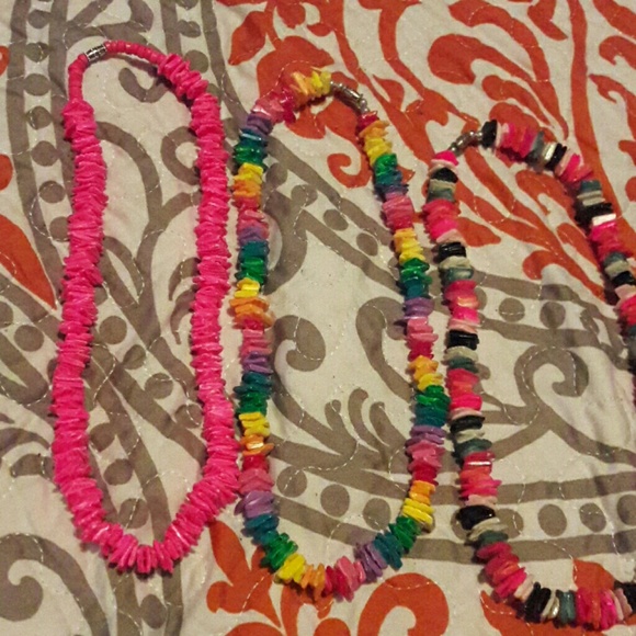 Necklace - Picture 2 of 3