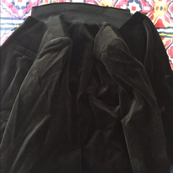 EUC J Crew black velvet Schoolboy blazer - 0 - Picture 4 of 4