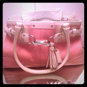 👛 Authentic pink & white Coach purse! 💁