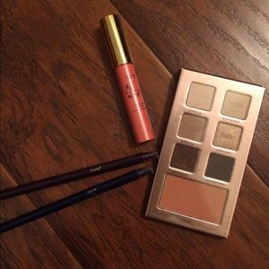 Tarte 4 Piece Beauty Bundle 💕💕