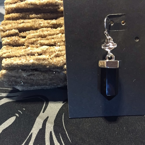 Harley-Davidson® Black Gemstone Earrings - Picture 2 of 3