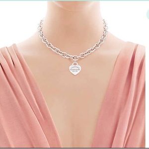 Return to Tiffany's heart tag necklace