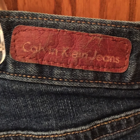 Calvin Klein Jean Shorts - Picture 4 of 4