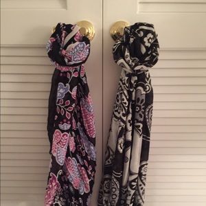 2 Vera Bradley scarves
