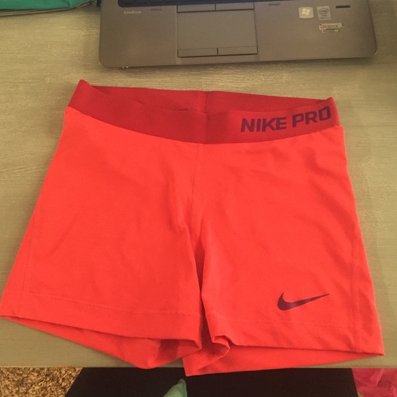 Women's Nike Dri-Fit Spandex Shorts