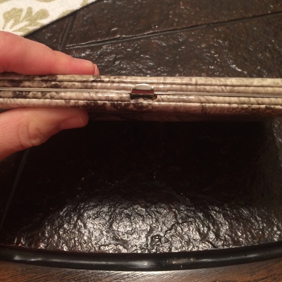 Vegan leather Python wallet - Picture 4 of 4